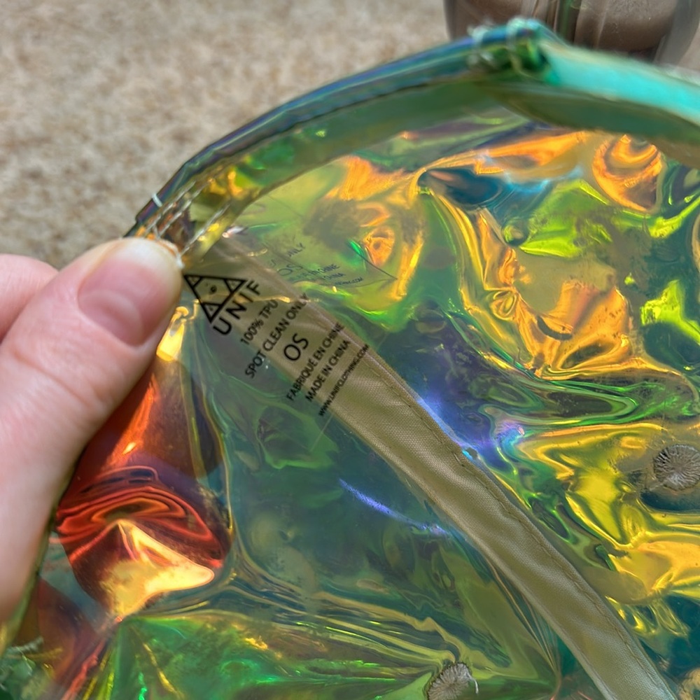 Unif Holographic Transparent Snapback One Size - image 6